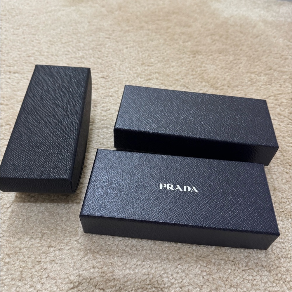 Prada women’s Black eyeglasses Box - Picture 6 of 8